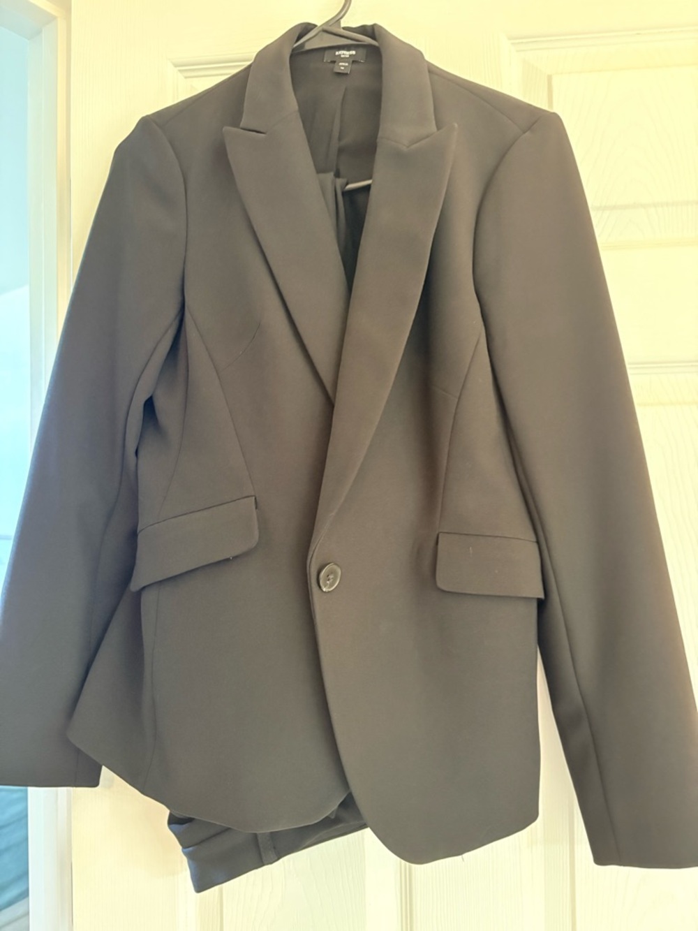 Classic Women's Single-Button Black Blazer